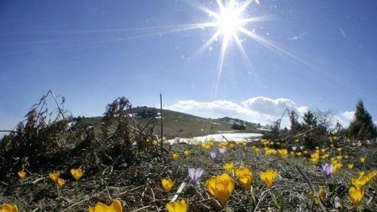 Ηλιοφάνεια αύριο σε μεγάλο μέρος της χώρας και περαιτέρω άνοδο της θερμοκρασίας