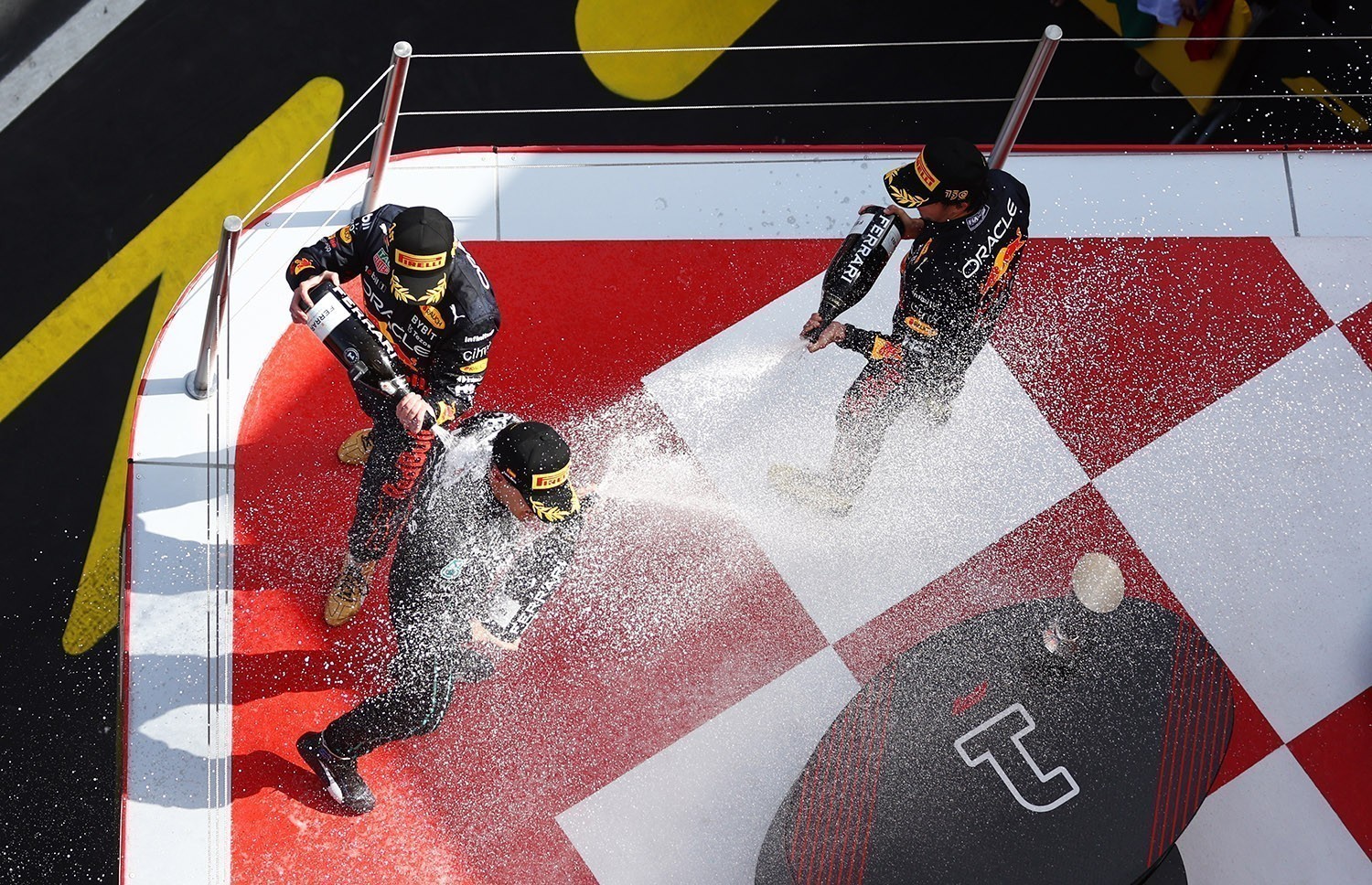 F1 Ισπανία: Γεννούν και οι Ταύροι του Φερστάπεν!