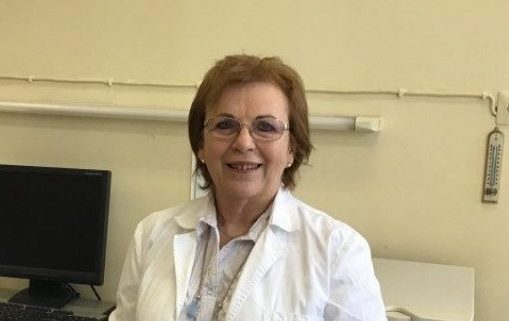 Η διευθύντρια του Εθνικού Κέντρου Αναφοράς Αρμποϊών και Αιμορραγικών Πυρετών, καθηγήτρια Μικροβιολογίας στο ΑΠΘ, Άννα Παπά μιλάει για το ύποπτο κρούσμα της ευλογιάς των πιθήκων