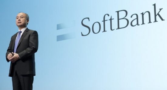 SoftBank: Ψαλίδι έως 40% στις αμοιβές των στελεχών του ομίλου