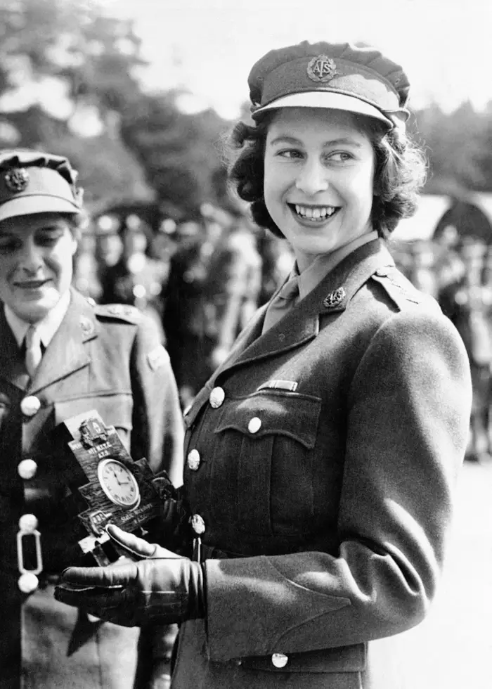 Με στολή το 1945