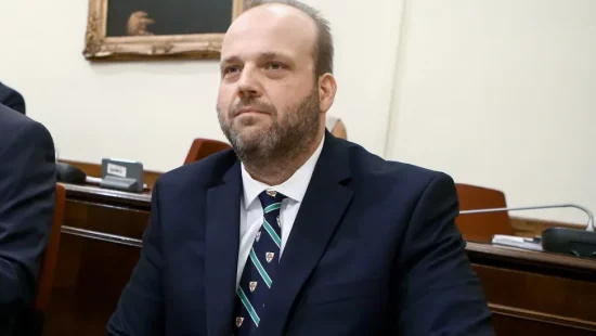 ΔΥΠΑ: Τέθηκε σε λειτουργία ο νέος ιστότοπος των Σχολών