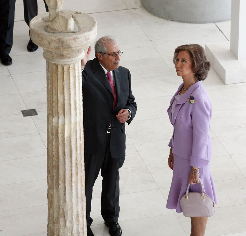 Η βασίλισσα Σοφία της Ισπανίας με τον καθηγητή Δημήτρη Παντερμαλή