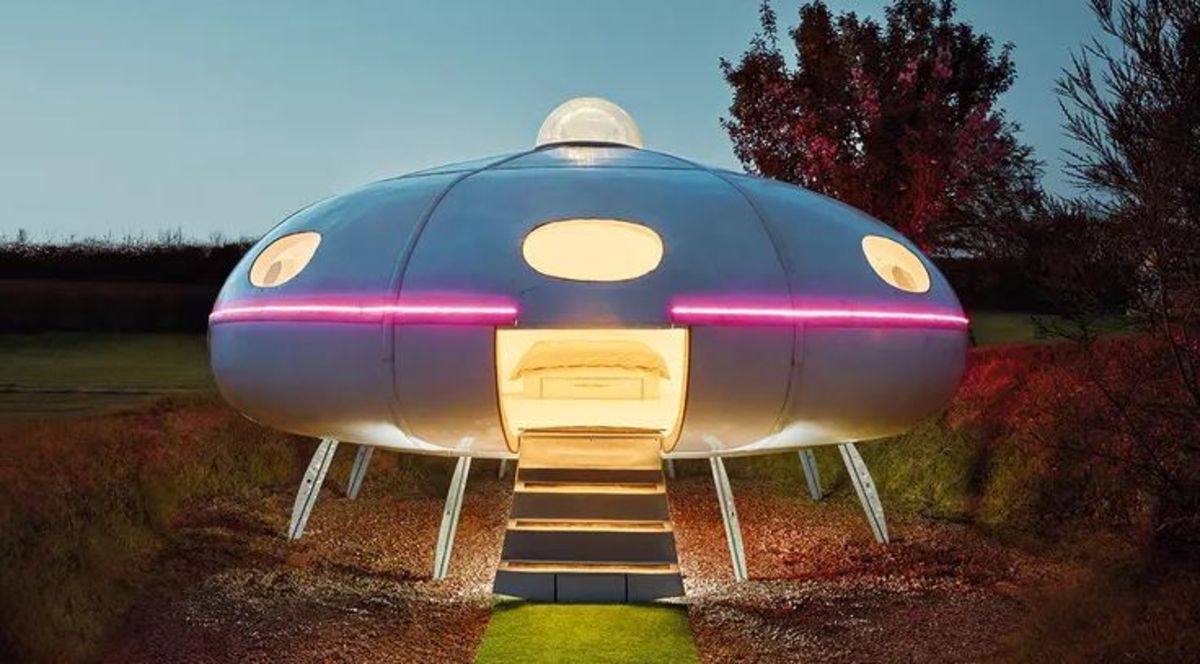 Ενοικιαζόμενη κατοικία σε σχήμα UFO από την πλατφόρμα της Airbnb