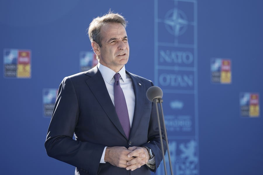 Ο πρωθυπουργός Κυριάκος Μητσοτάκης κάνει δηλώσεις προσερχόμενος στο RECINTO FERIAL IFEMA της Μαδρίτης, για να πάρει μέρος στις διήμερες εργασίες της Συνόδου Κορυφής του ΝΑΤΟ