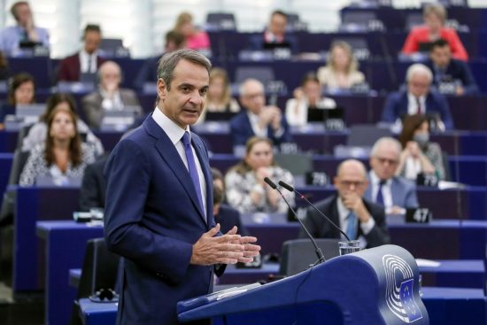 Μητσοτάκης στο Ευρωπαϊκό Κοινοβούλιο: Η Ελλάδα δεν θα ανεχθεί καμία αμφισβήτηση της κυριαρχίας της