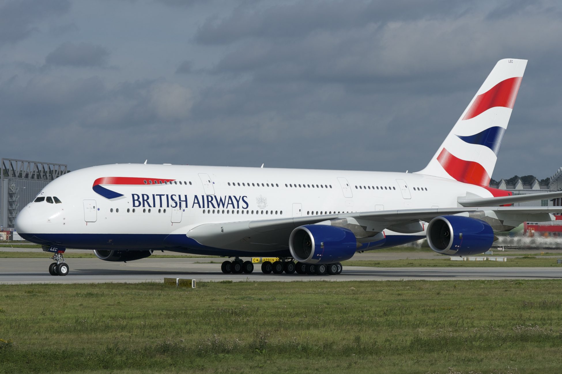 Η British Airways θα περικόψει 10.300 πτήσεις ως τον Οκτώβριο