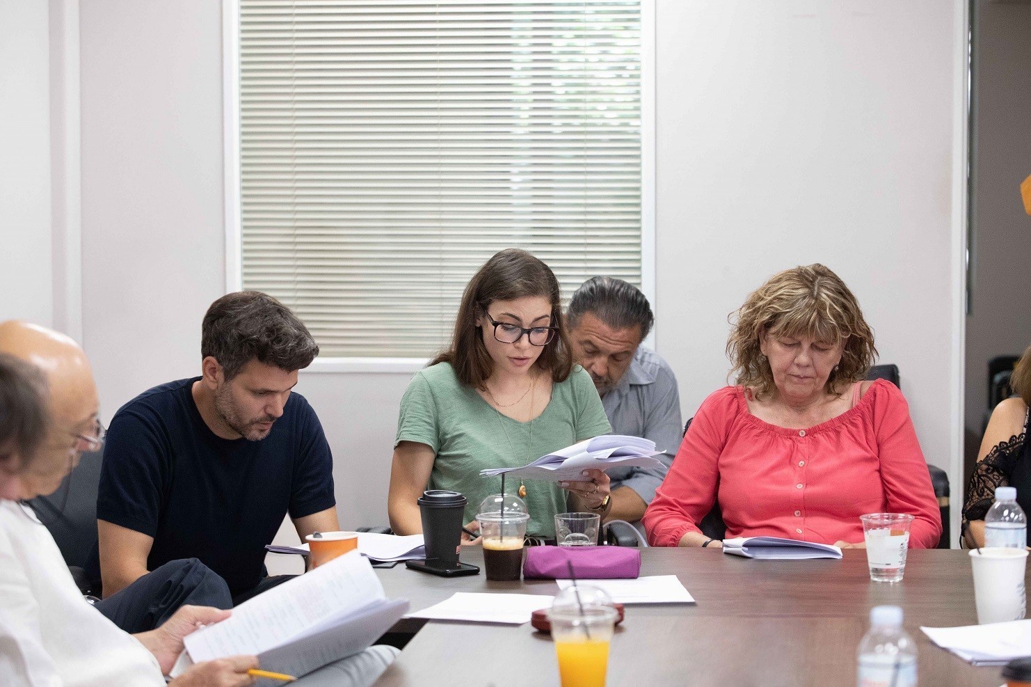 Παγιδευμένοι: Πρώτο table read για τους ηθοποιούς της νέας σειράς του ΑΝΤ1