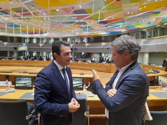Φυσικό αέριο: Tι προβλέπει η Συμφωνία της Ε.Ε. για τη μείωση – Οι αστερίσκοι και ο ρόλος των εξαγωγών