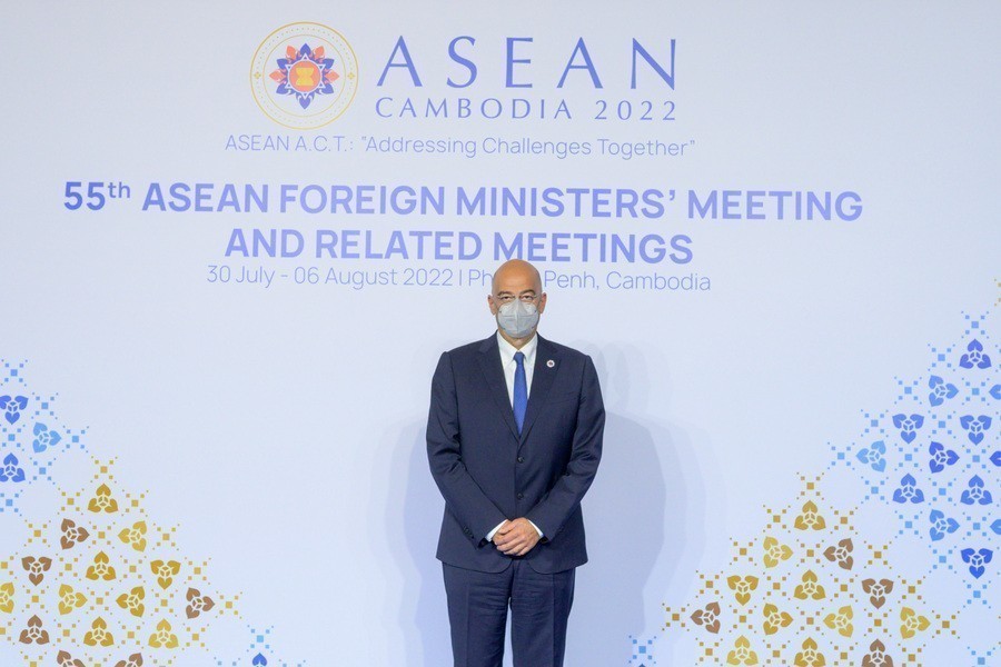Ο υπουργός Εξωτερικών Νίκος Δένδιας συμμετέχει στην 55η Σύνοδο Υπουργών Εξωτερικών του οργανισμού «ASEAN» που διεξάγεται στην Καμπότζη