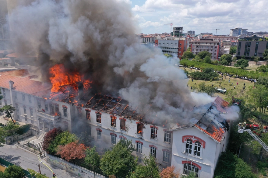 Κωνσταντινούπολη: Φωτιά σε ελληνικό νοσοκομείο