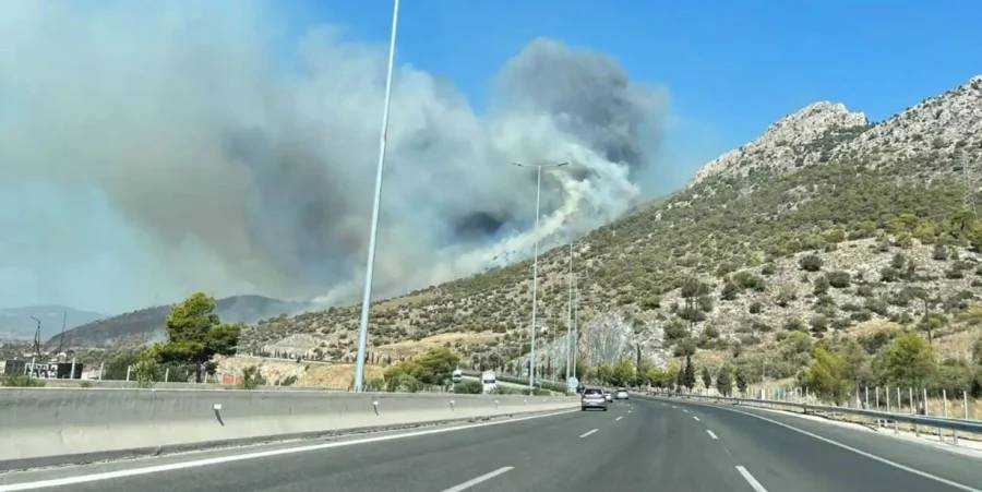 Φωτιά στη Νέα Πέραμο