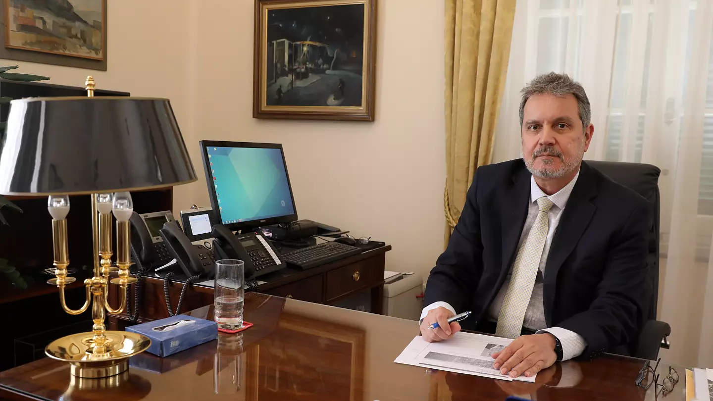 Θεοχάρης Λαλάκος: Αυτός είναι ο νέος γενικός γραμματέας του ΥΠΕΞ
