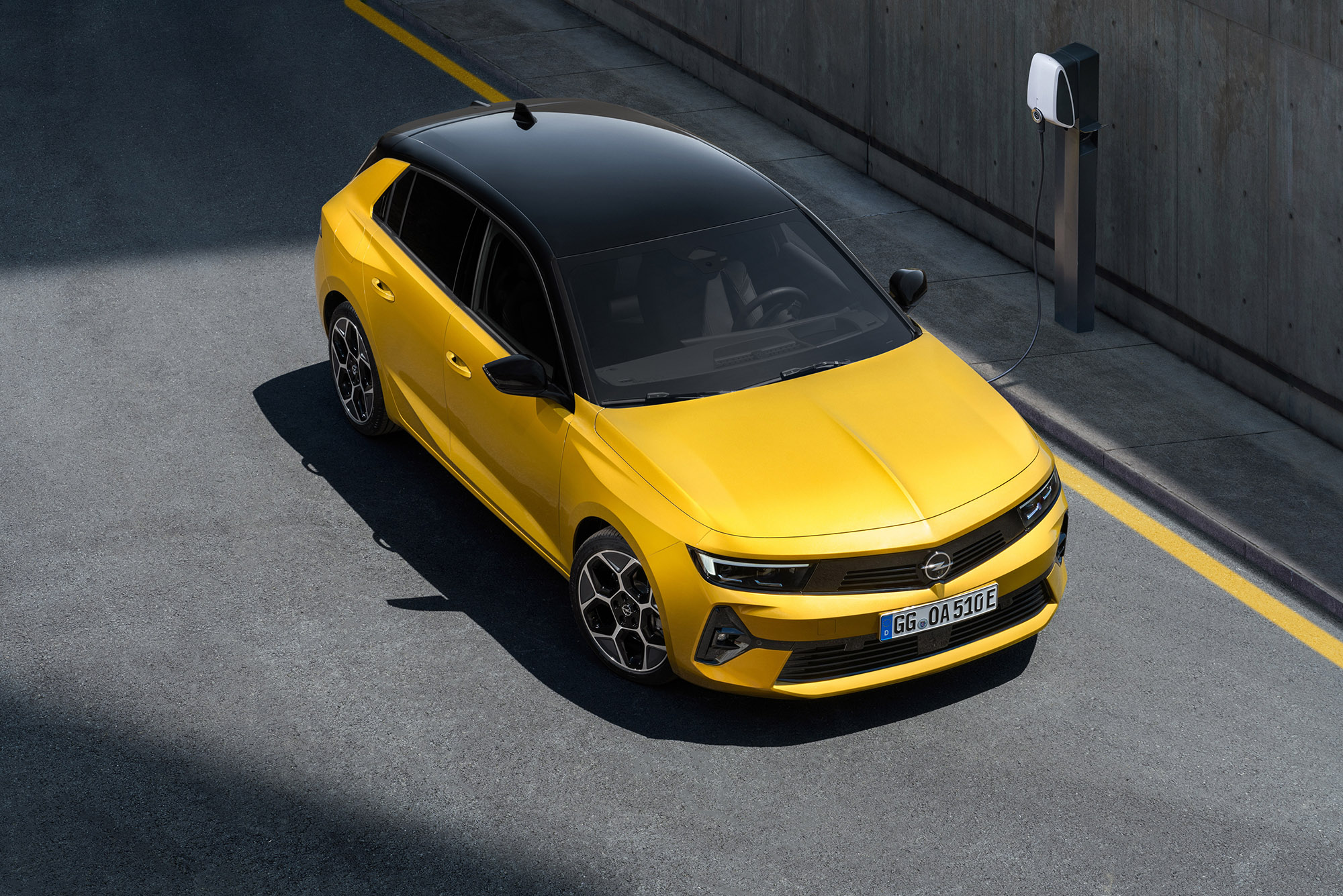 Οδηγούμε το νέο Opel Astra diesel!