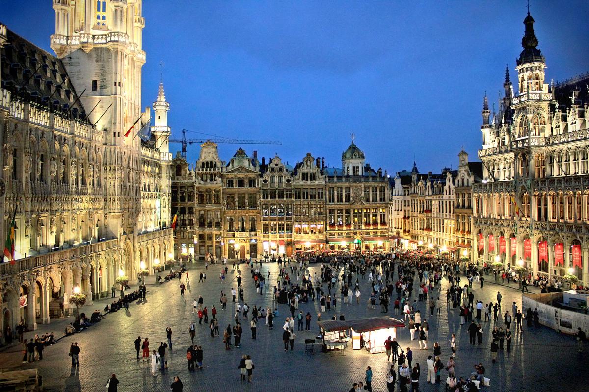 Grand Place - Βέλγιο: Ο Δήμος Βρυξελλών πήρε μέτρα για την εξοικονόμηση ενέργειας