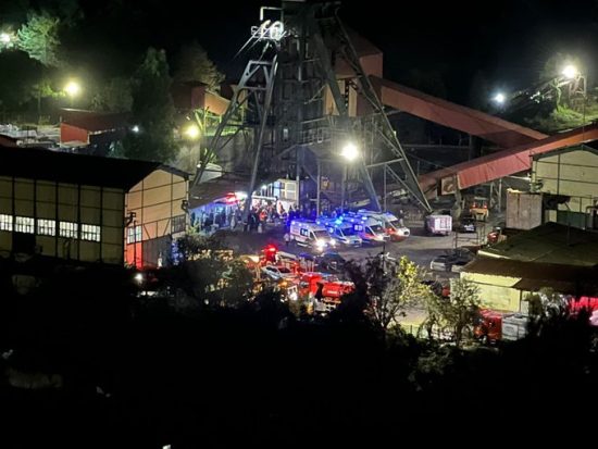 Τουρκία: 40 οι νεκροί από την έκρηξη σε ορυχείο – 15 εγκλωβισμένοι (upd)