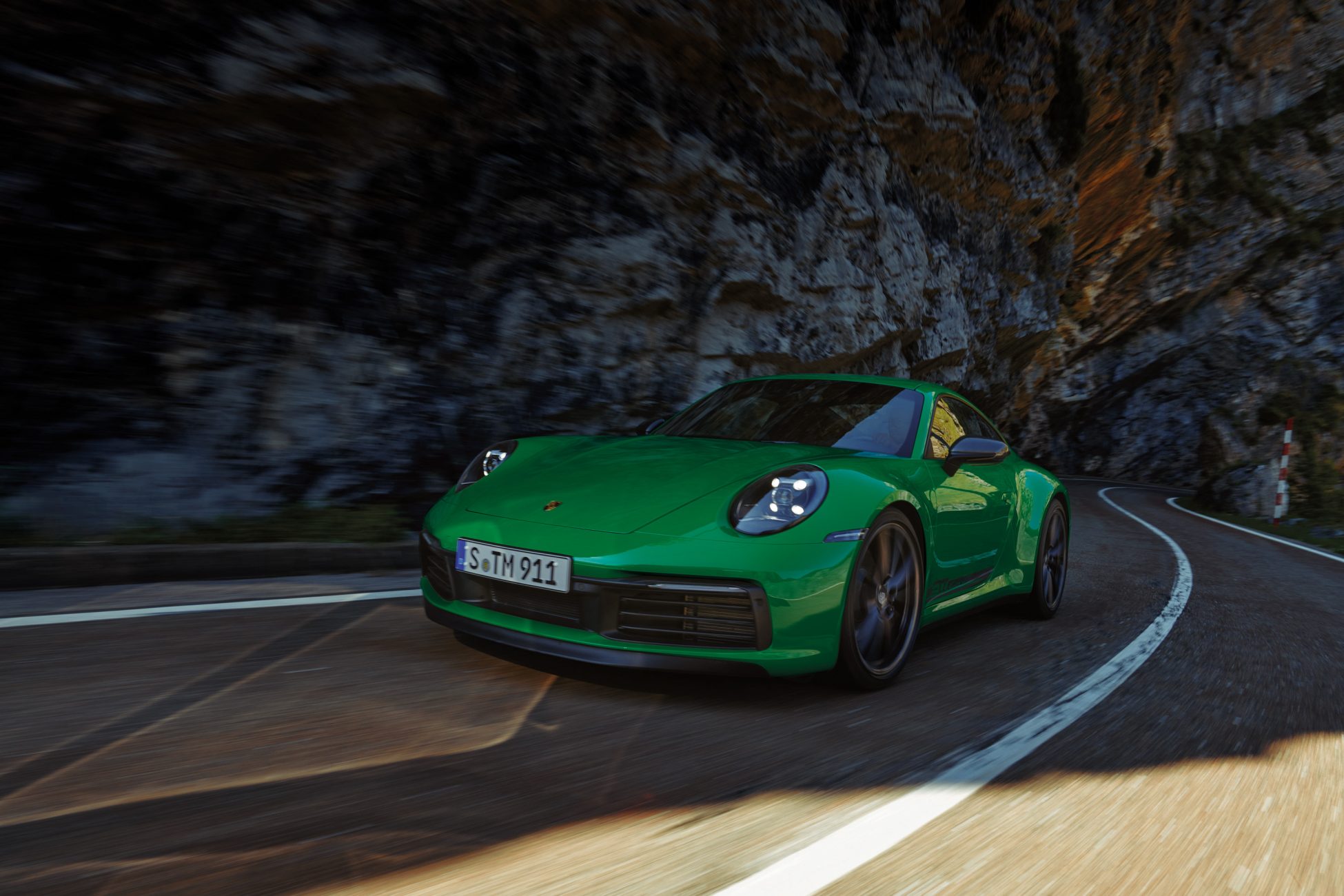 Porsche 911 με χειροκίνητο κιβώτιο!