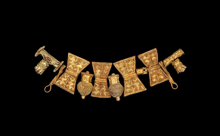 Χρυσό περιδέραιο από τον Σίνδο 525-500 π.Χ.