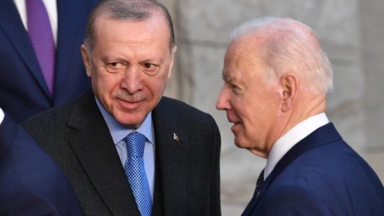 Προειδοποίηση ΗΠΑ στην Τουρκία: Μην εξάγετε στη Ρωσία χημικά και μικροτσίπ