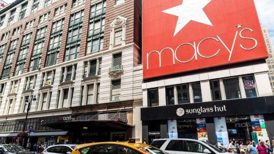 Limit up πάνω από 8% για την Macy’s αφού αναβάθμισε το guidance