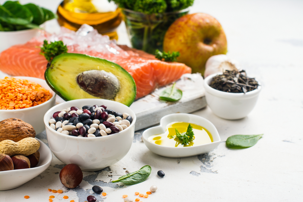 10 εύκολες αντικαταστάσεις τροφίμων για μια νόστιμη δίαιτα χαμηλής χοληστερόλης