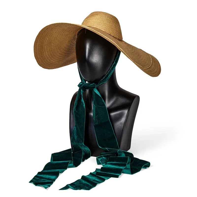 Το ψάθινο καπέλο της Σκάρλετ Ο΄Χάρα σε δημοπρασία