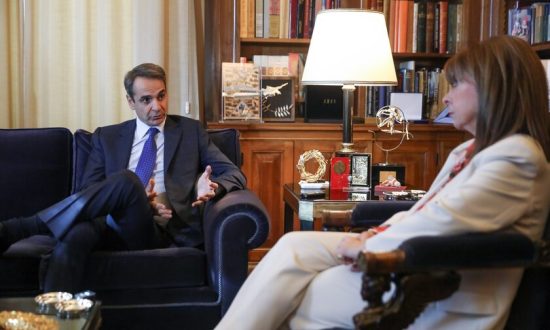 Προς μετωπική Κυβέρνησης – Τραπεζών