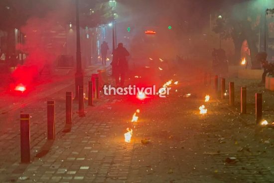 Θεσσαλονίκη: Επεισόδια με μολότοφ έξω από το τουρκικό Προξενείο – 15 προσαγωγές