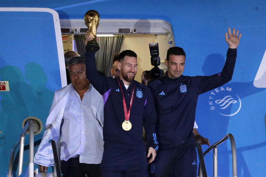 Μουντιάλ 2022: Η Αργεντινή υποδέχεται τους πρωταθλητές του κόσμου (video)