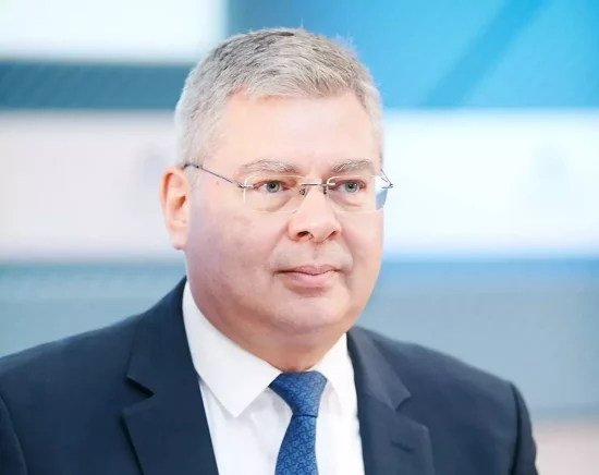HELLENiQ ENERGY: Με ταχείς ρυθμούς οι παραδόσεις δωρεάν πετρελαίου θέρμανσης σε πολυμελείς οικογένειες σε όλη την Ελλάδα