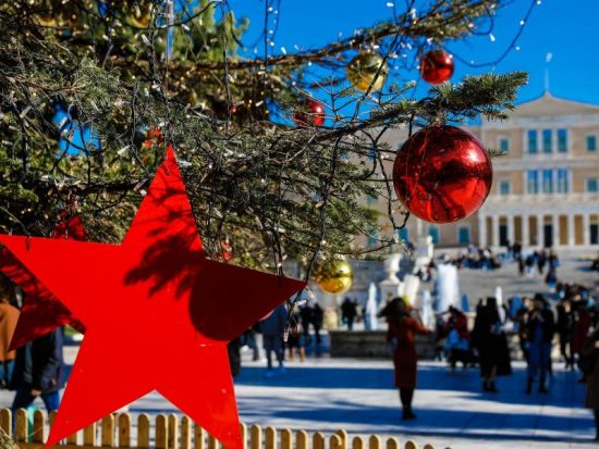 Εορταστικό ωράριο: Πώς θα λειτουργήσουν τα καταστήματα