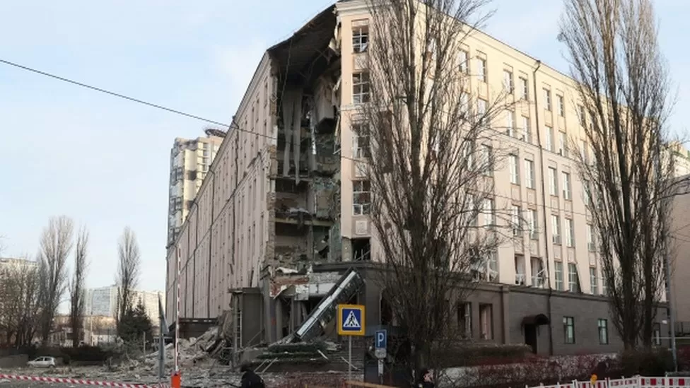 Ξενοδοχείο στο Κίεβο που έχει δεχθεί πλήγμα από βομβαρδισμό