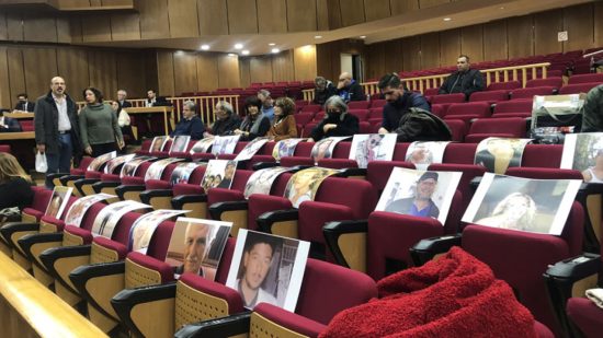 Δίκη Μάτι: Συγκλονιστικές μαρτυρίες από διασωθέντες και συγγενείς των θυμάτων