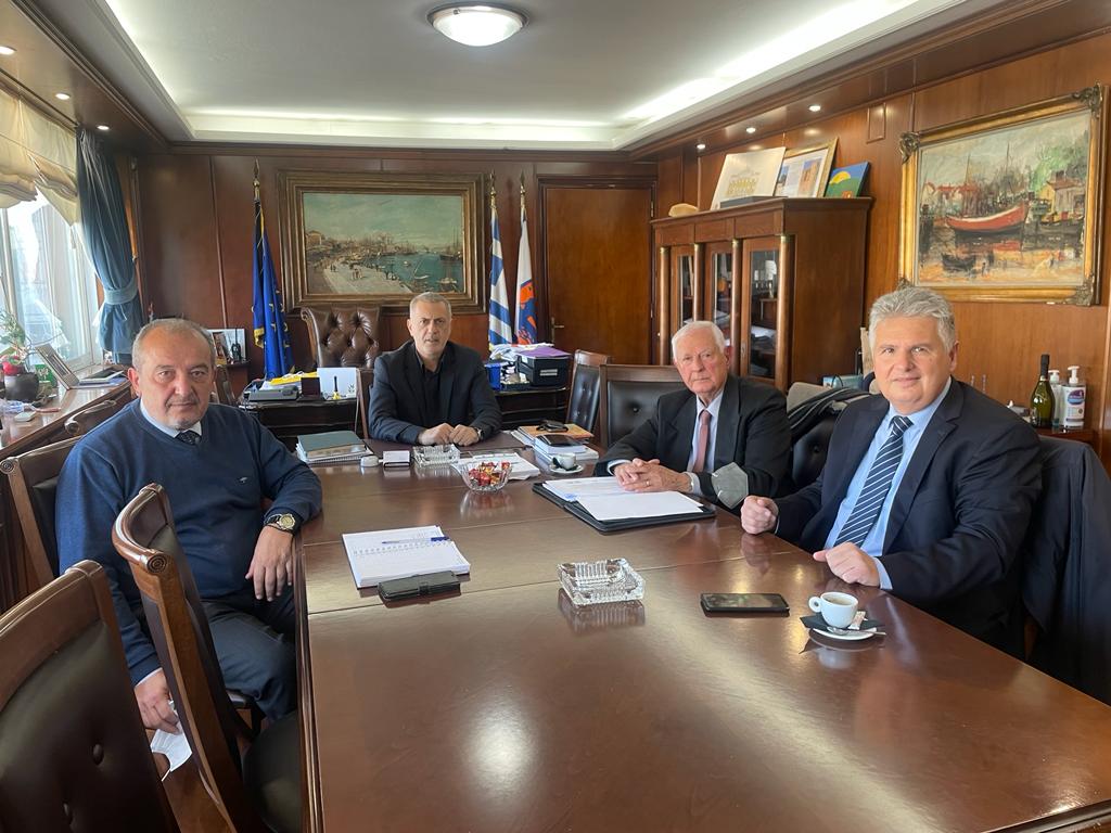 Συνέδριο για την κρουαζιέρα την 1η Μαρτίου στον Πειραιά, συμφώνησαν Γιάννης Μώραλης και Γιώργος Κουμπενάς