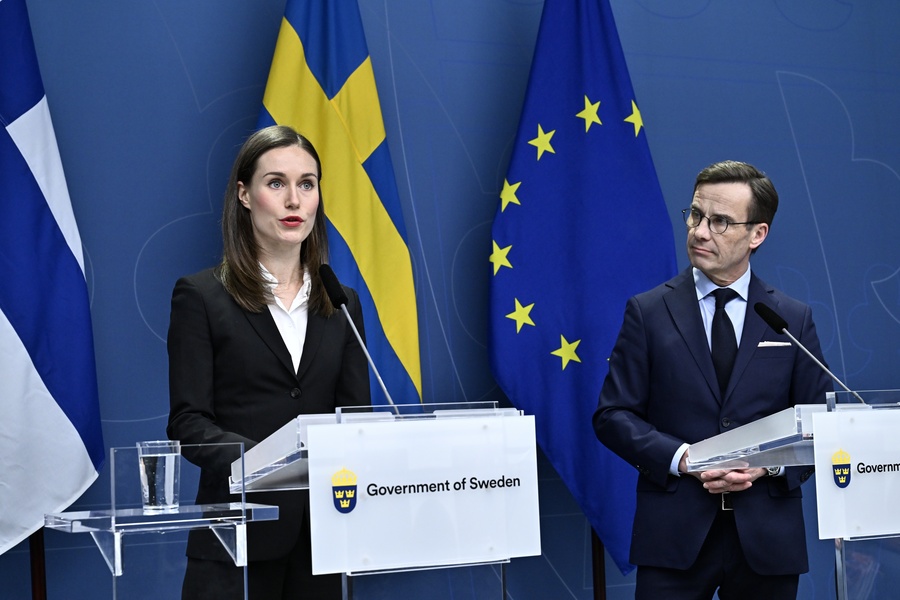 H πρωθυπουργός της ΦΙνλανδίας Σάνα Μαρίν και ο πρωθυπουργός της Σουηδίας Ουλφ υλφ Κρίστερσον