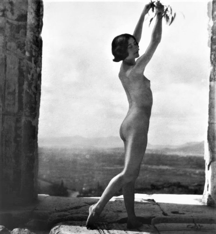 Η Μόνα Πάεβα στον Παρθενώνα (1928)