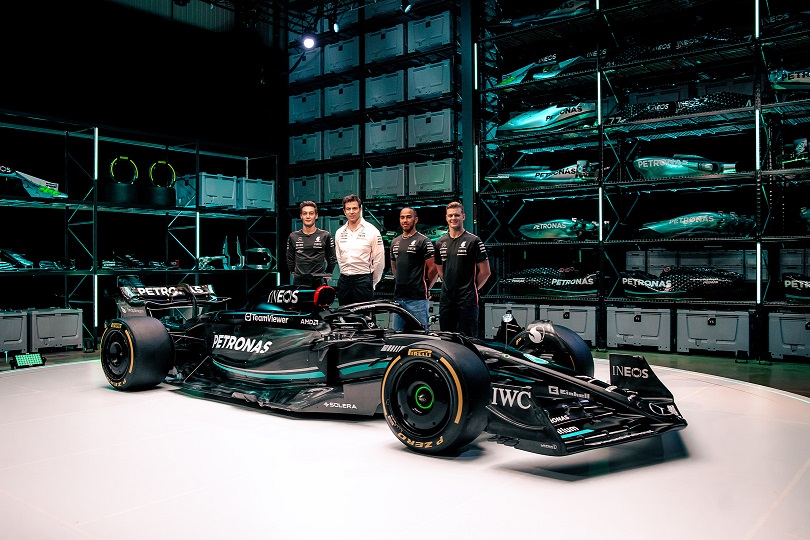 Mercedes F1: Ιδού η W14 (video)!