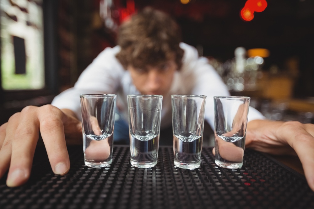 Συμβουλές για ασφαλή κατανάλωση αλκοόλ - Πώς μπορούμε να προλάβουμε το hangover;