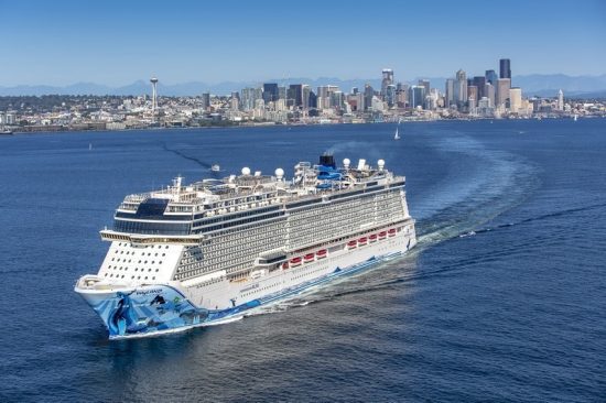 Norwegian Cruise Lines: Η νέα πρόταση ονομάζεται Meet the Winemaker με κρασί και ουίσκι!
