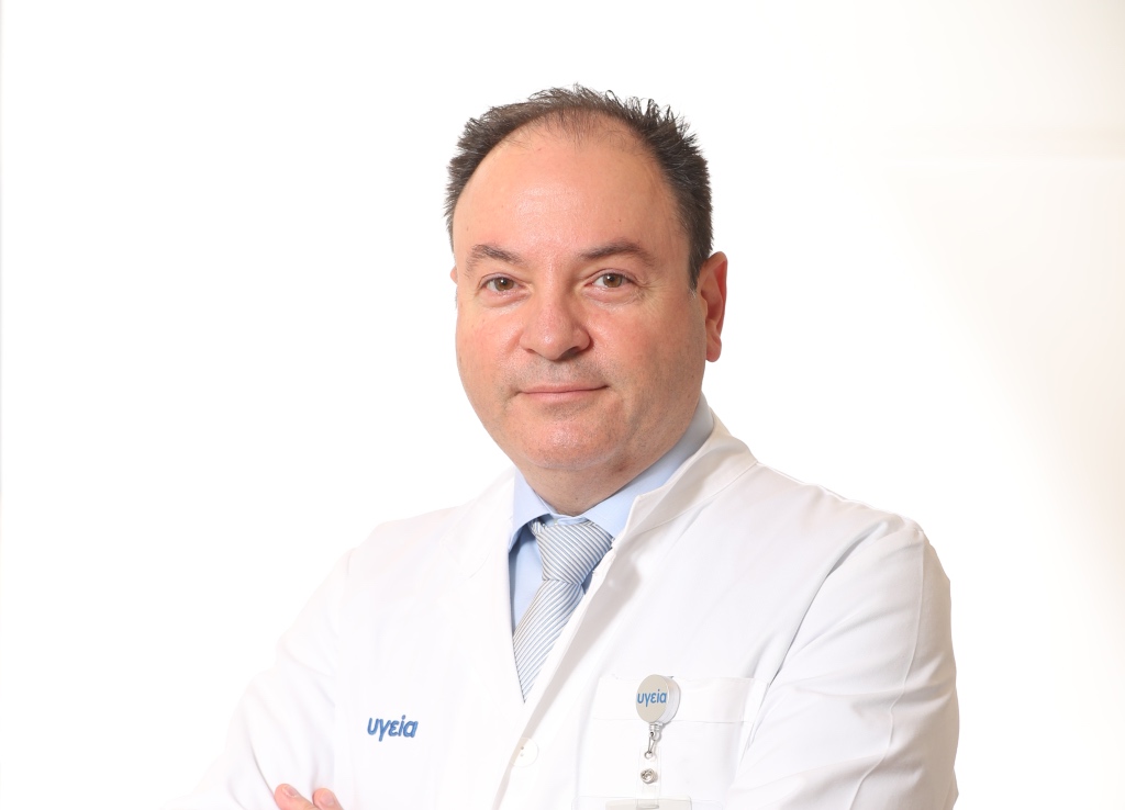 Μιχαήλ Χριστοδουλίδης, Χειρουργός Οφθαλμίατρος Επιστημονικός Συνεργάτης ΥΓΕΙΑ