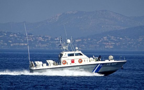 Σύλληψη παράνομα εισερχόμενων προσώπων και των αλλοδαπών διακινητών τους στο Λαύριο