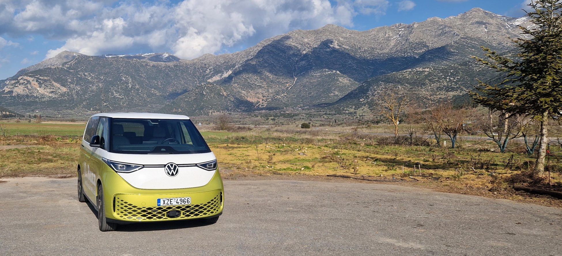 Πήγαμε εκδρομή με το VW ID Buzz!