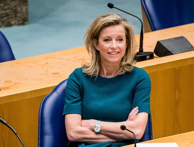 Κάισα Ολόνγκρεν, υπουργός Άμυνας Ολλανδίας (Πηγή φωτογραφίας: EPA)