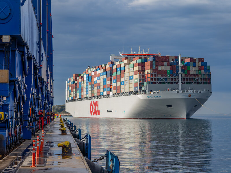 Το OOCL SPAIN στον Πειραιά