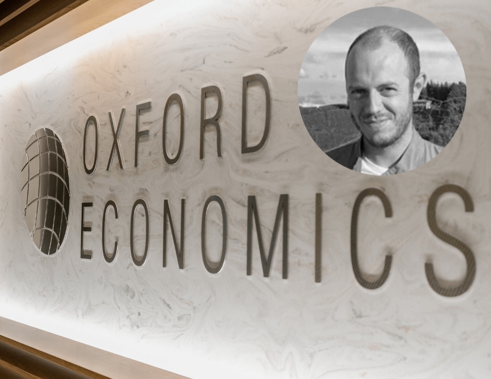 Paolo Grignani, Senior Economist στην Oxford Economics