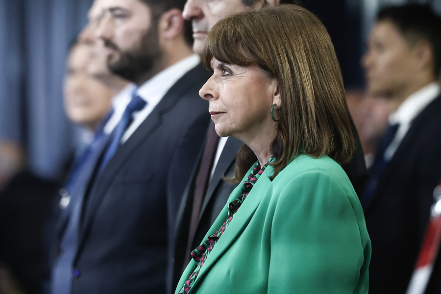 Η Πρόεδρος της Δημοκρατίας, Κατερίνα Σακελλαροπούλου, παρίσταται στο 8o Οικονομικό Φόρουμ των Δελφών (ΑΠΕ-ΜΠΕ)