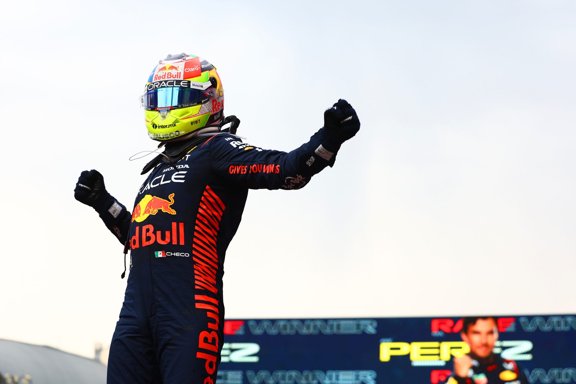 F1 Μπακού: Νίκη Πέρεζ στο GP!