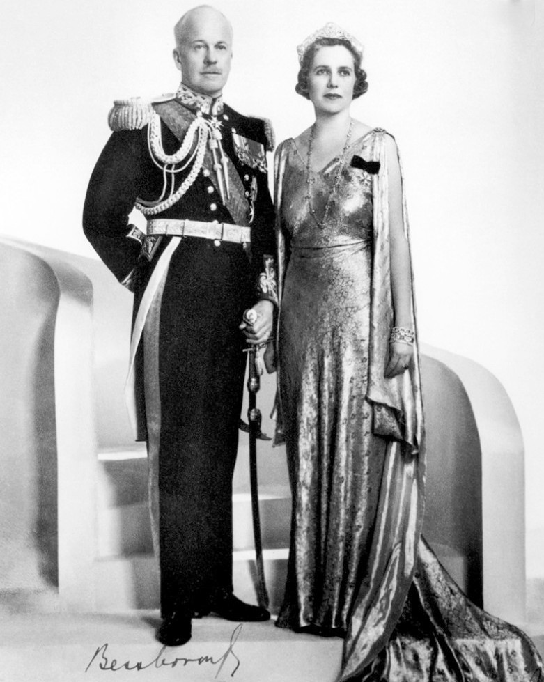 Ο κόμης και η κόμισσα του Ντένσμπορο με την διαμαντένια τιάρα από το Chaumet