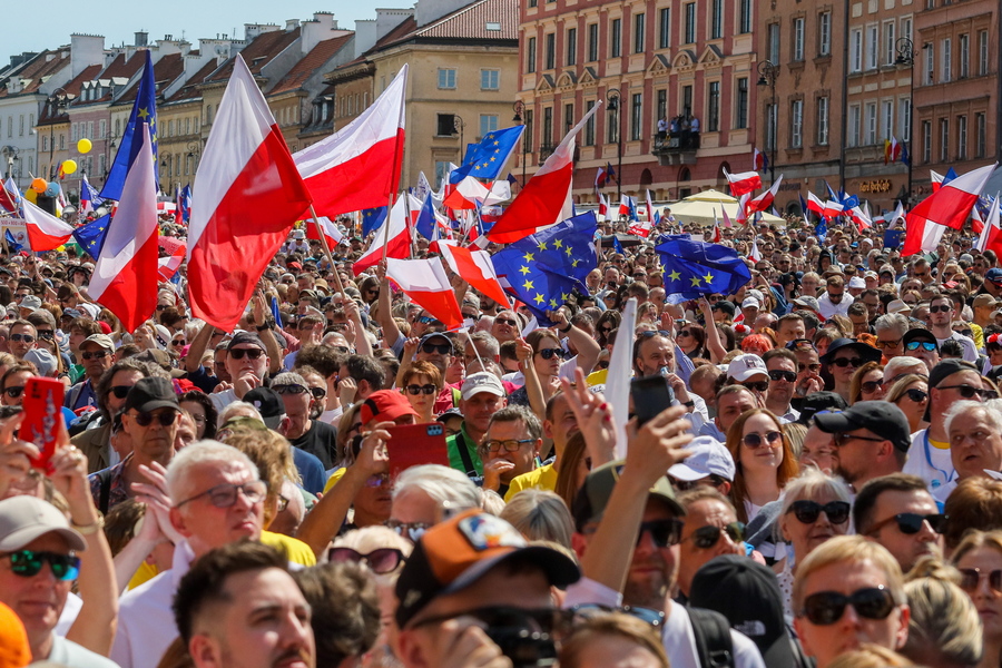 Αντικυβερνητική διαδήλωση στην πολωνία