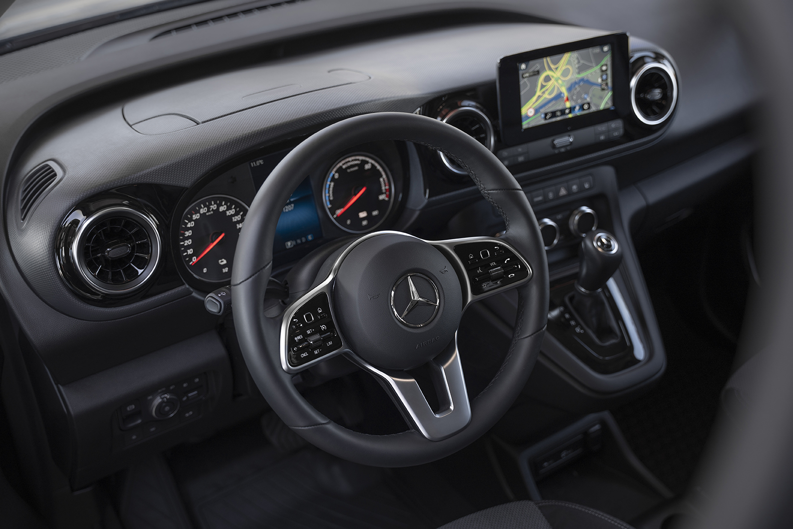 Το εσωτερικό του Mercedes eCitan Tourer